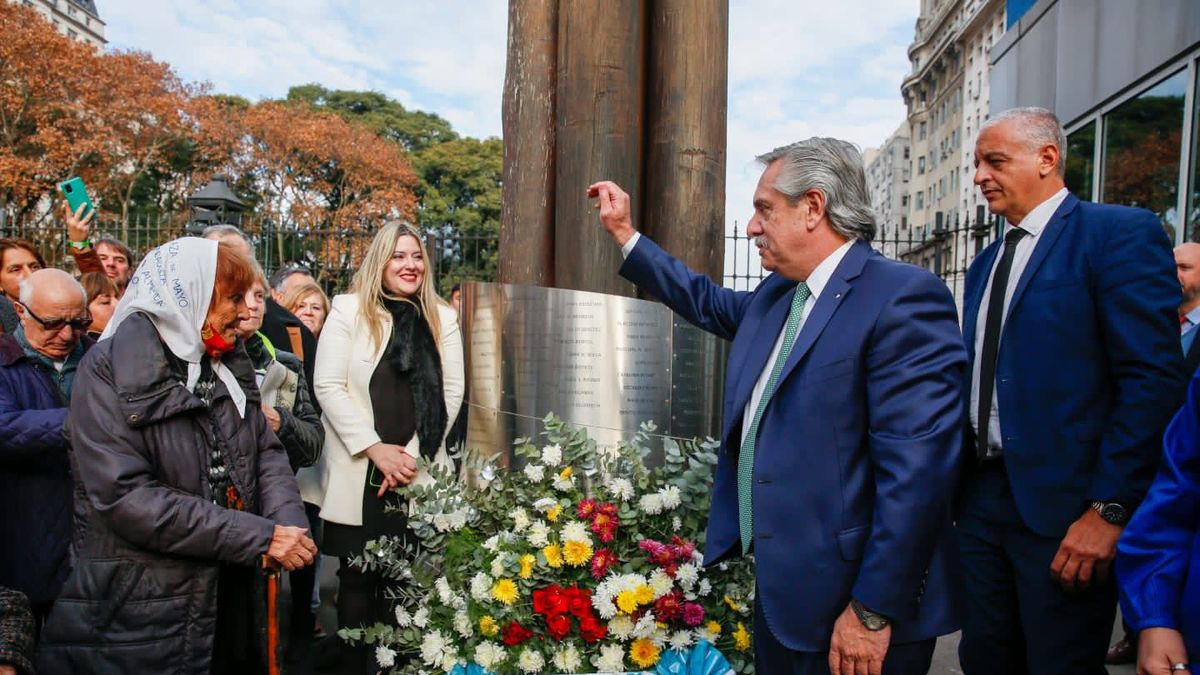 Alberto Fernández recordó a las víctimas del bombardeo a Plaza de Mayo en 1955