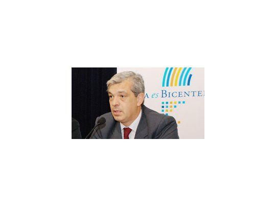 Domínguez: Cuatro vivos no se pueden quedar con el esfuerzo de 30.000 productores