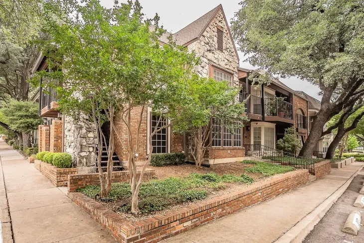 Casa de tres ambientes en alquiler en Dallas Norte, sale u$s2.000 al mes Casa de tres ambientes en alquiler en Dallas Norte, sale u$s2.000 al mes