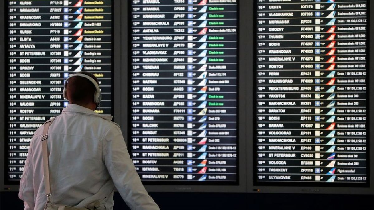 flights from Moscow sold out