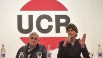 Gerardo Morales y Martín Lousteau, a la cabeza de las críticas de la UCR contra Mauricio Macri.