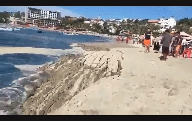 una popular playa de mexico se hundio misteriosamente: ¿que ocurrio?