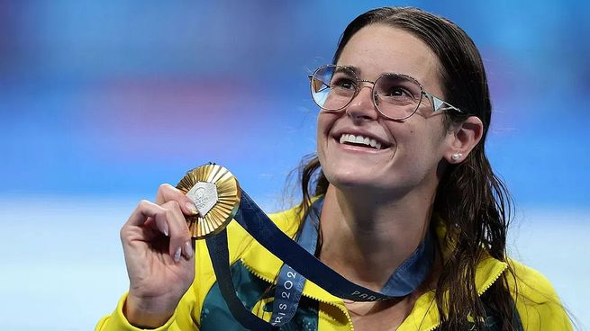 Kaylee McKeown, una de las mejores nadadoras de Australia y bicampeona olímpica en los 100m espalda.
