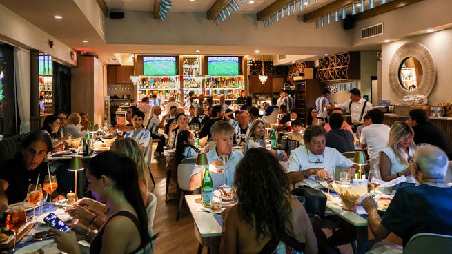 Baires Grill, el restaurante que lleva el clima de la Selección a Estados Unidos.