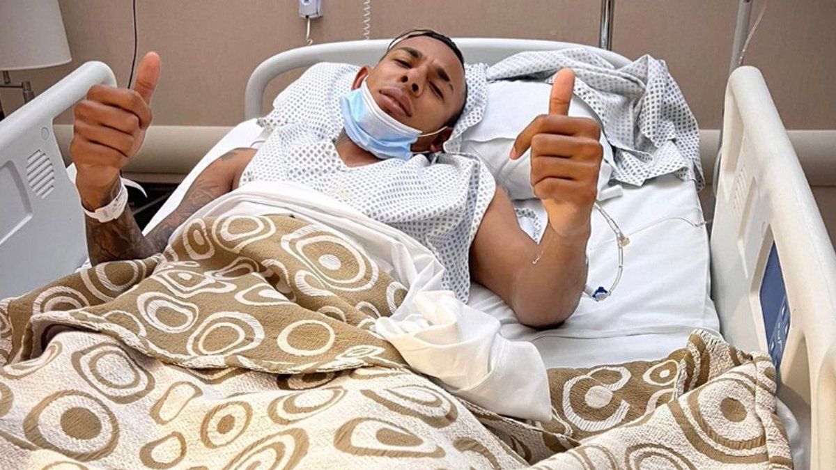Sebastián Villa underwent a successful operation but will miss the Superclásico