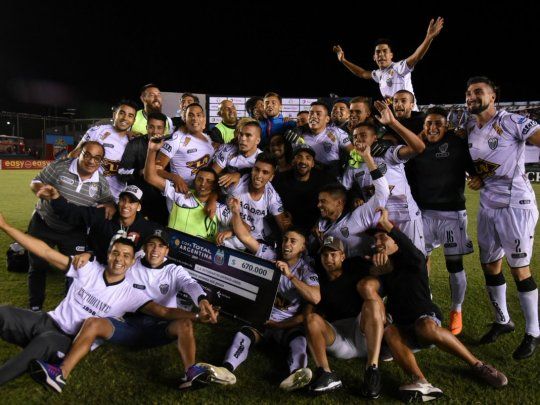 Estudiantes BA eliminó a Tigre de la Copa Argentina.