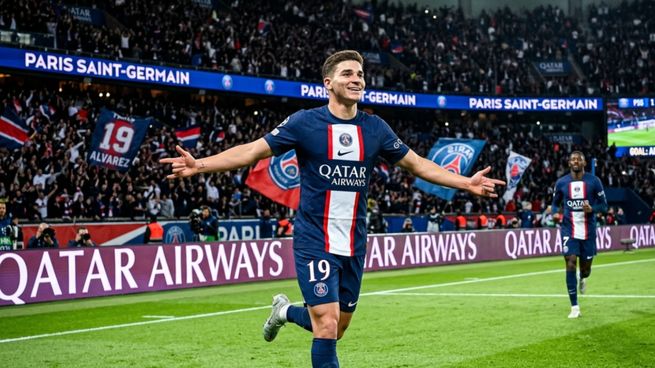 Paris Saint Germain avanza por Julián Álvarez con una oferta que podría superar los 150 millones de euros.