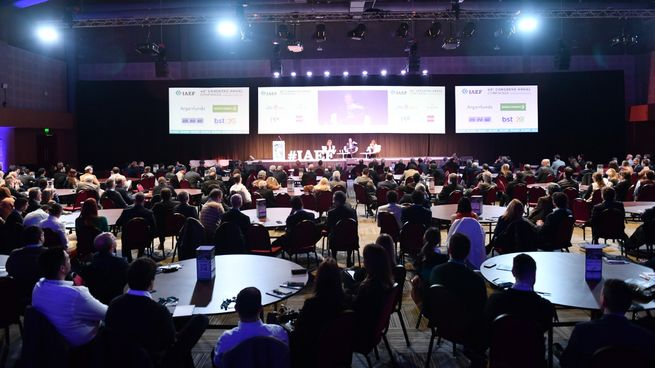 El mensaje de los empresarios a la política: Somos optimistas respecto al futuro. Estamos ante una gran oportunidad de desarrollo.&nbsp;