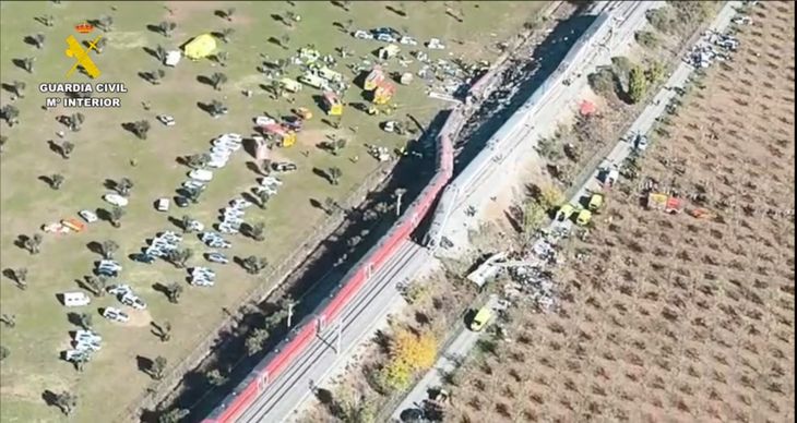 Los maquinistas españoles realizaron una huelga para reclamar mayores inversiones en seguridad ferroviaria. Los maquinistas españoles realizaron una huelga para reclamar mayores inversiones en seguridad ferroviaria.