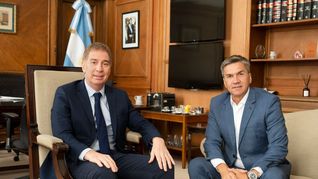 Diego Santilli y Leandro Zdero se reunieron en la Casa Rosada. Diego Santilli y Leandro Zdero se reunieron en la Casa Rosada.