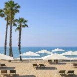 El hotel español es extremadamente lujoso y exclusivo. El hotel español es extremadamente lujoso y exclusivo.
