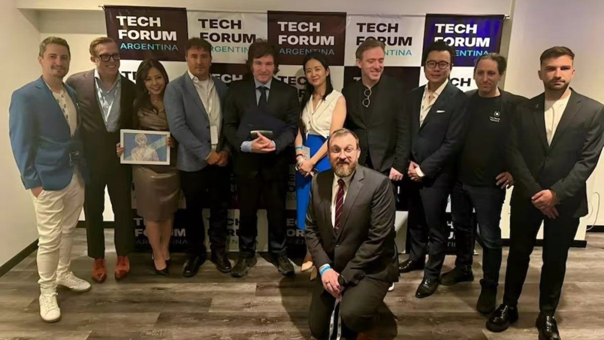 What did the company behind the controversial crypto project promoted by Javier Milei