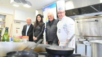 PAMI suscribió un acuerdo con el gremio de gastronómicos.&nbsp;