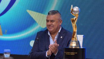 Claudio Tapia arremetió, otra vez, contra la Superliga.