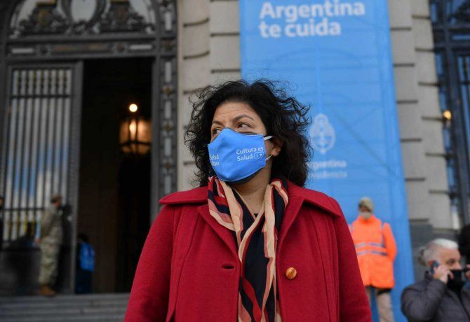 Operan de urgencia a la ministra Carla Vizzotti por apendicitis