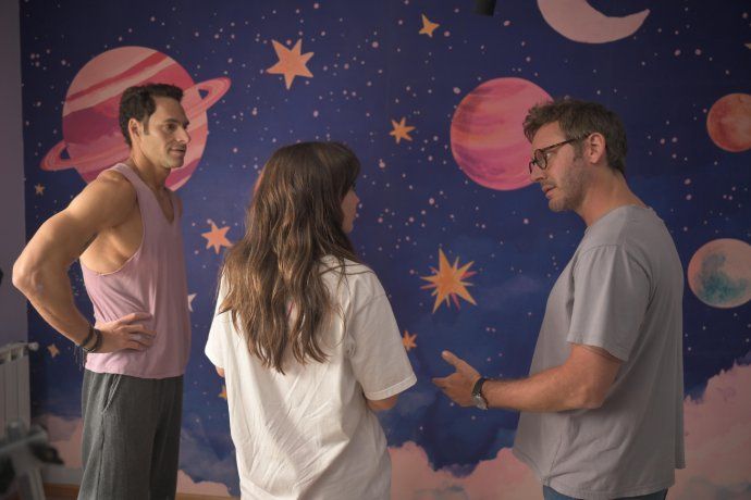 “Dad X Dos”, a national romantic comedy that plays with the new family models