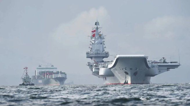 China reunió sus dos portaaviones más importantes y encendió la alarma.