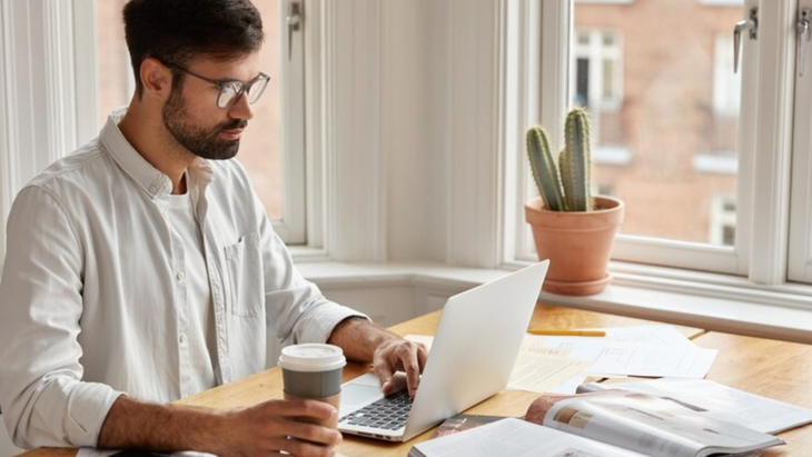 ¿En qué consiste el Curso gratis para aprender Adobe Illustrator? ¿En qué consiste el Curso gratis para aprender Adobe Illustrator?