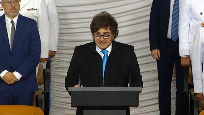 Javier Milei encabezó la ceremonia de egreso conjunto de las Fuerzas Armadas.