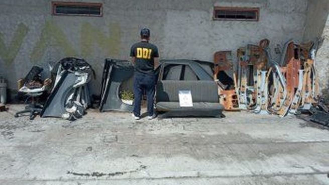 Los elementos secuestrados quedaron a disposición del juzgado interventor por infracción a la Ley 25.761.