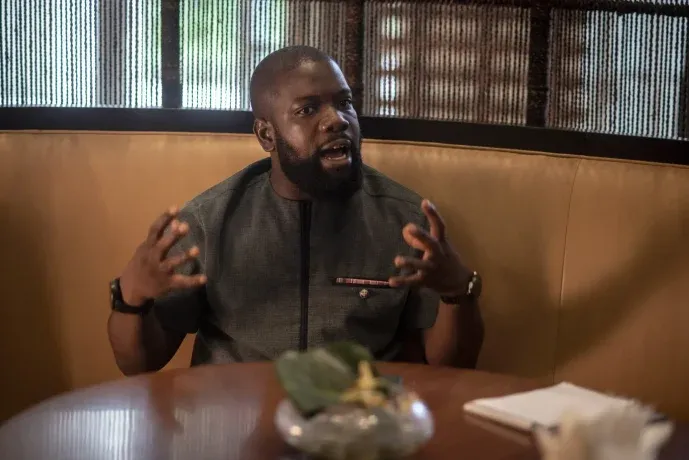 Este empleado estuvo al borde de llevar a su empresa a la ruina por cometer fraude.