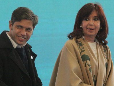 El gobernador bonaerense, Axel Kicillof, y la expresidenta, Cristina Kirchner, se reunieron esta tarde. 