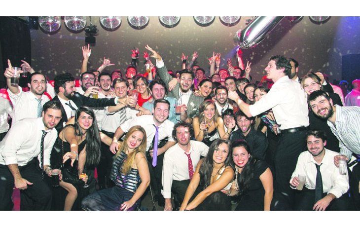 ámbito.com | Casamientos, juegos y récords: las empresas se vuelcan a los eventos no tradicionales