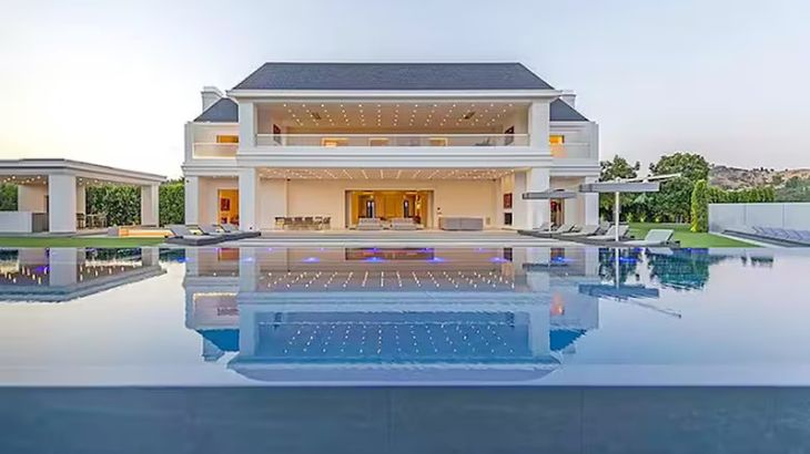The mansion cost US$60 million. The mansion cost US$60 million.
