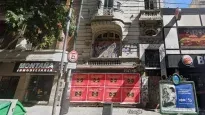 El edificio en desuso está sobre Avenida Rivadavia a pasos de Río de Janeiro, en Caballito (Foto: Google Maps)