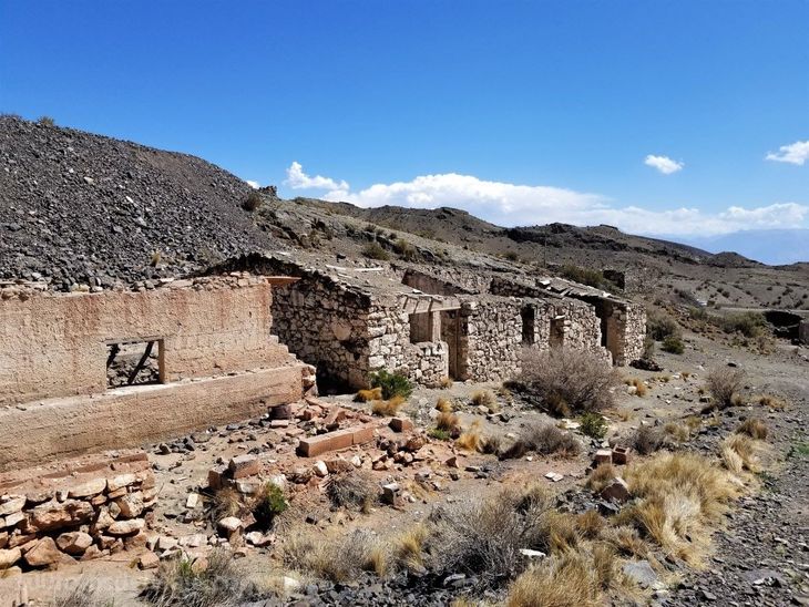 This place also looks unique for tourism with its urban legends.