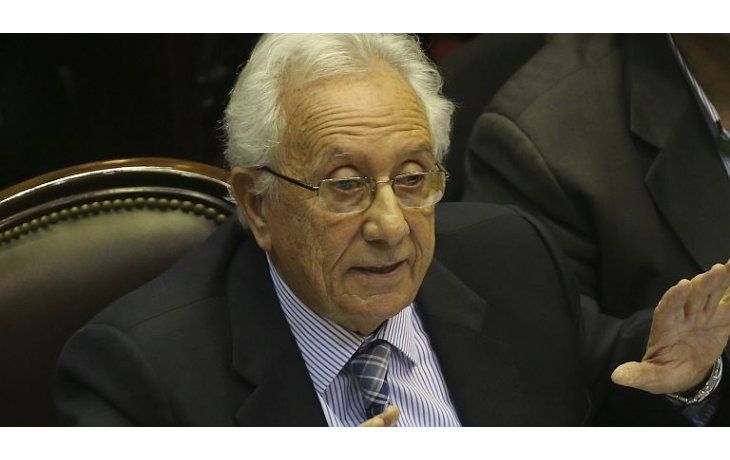 ámbito.com | Para Recalde, las asignaciones universales son un derecho adquirido.