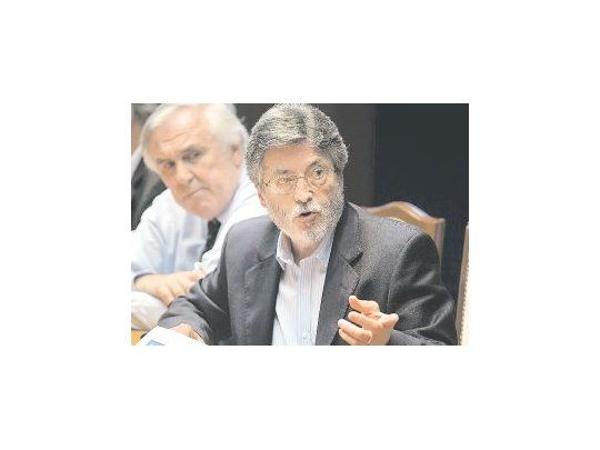 campaña. Abad dio detalles del camino que se seguirá con el blanqueo.