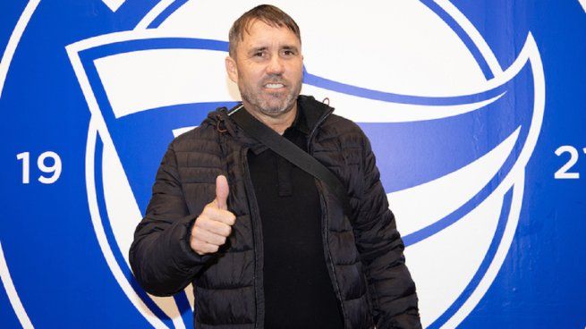 Cuándo será el último partido de Coudet en el Alavés y qué falta para llegar a River