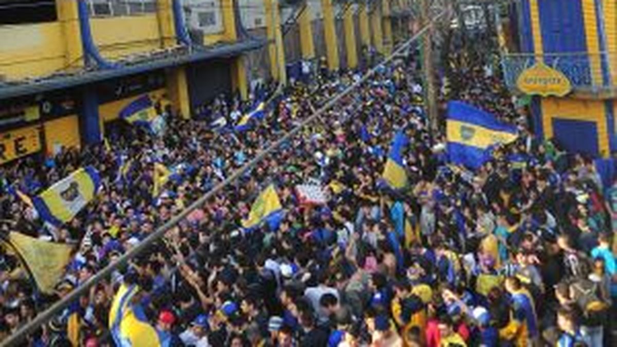 Hinchas de Boca Juniors dicen no a la intervención y aseguran que el club  es de los socios