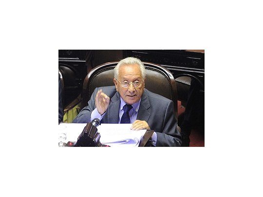 Héctor Recalde.