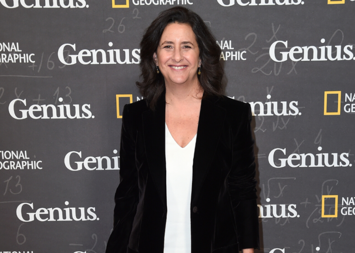 Además de su herencia, ha destacado como productora de cine, con éxitos como Drive y Hell or High Water. Además de su herencia, ha destacado como productora de cine, con éxitos como Drive y Hell or High Water.