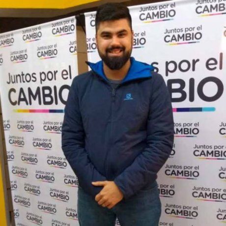 Fabi&aacute;n Fern&aacute;ndez qued&oacute; al frente de Comunicaci&oacute;n.