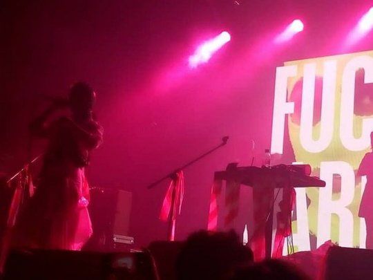 Pussy Riot Sacudió Buenos Aires Con Su Grito Por El Feminismo