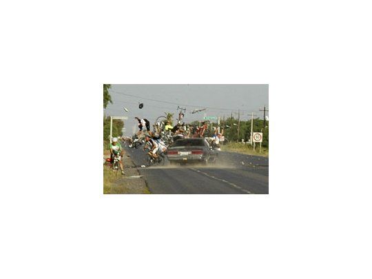 Impactante: conductor ebrio atropelló a un grupo de ciclistas en México dejó un muerto