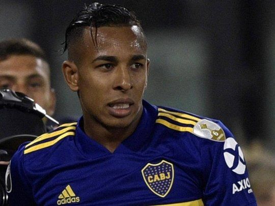 El delantero de Boca Sebastián Villa fue imputado por la denuncia de abuso sexual y respondió con un polémico mensjae en sus redes sociales.