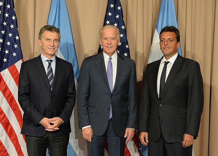 El Presidente fue acompañado por el líder del Frente Renovador, Sergio Massa, a la reunión que mantuvo con el vicepresidente de Estados Unidos, Joe Biden
