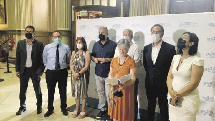 acciones. Luego de la sesión, el bloque del FdT, en conferencia de prensa, apuntó contra Macri y Vidal por su aval al presunto armado de causas.