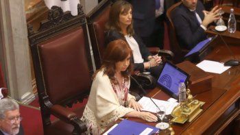 Cristina modificó el decreto de prórroga de las sesiones virtuales con pedidos de la oposición.