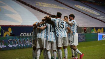La Selección logró su primer triunfo en la Copa América y se acerca a cuartos.