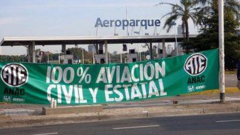 ATE&nbsp; asegur&oacute; que el sindicato estatal UPCN cuestion&oacute; el convenio sellado con la Secretar&iacute;a de Modernizaci&oacute;n y eso provoc&oacute; un freno en el proceso de reorganizaci&oacute;n de la Administraci&oacute;n Nacional de&nbsp;Aviaci&oacute;n&nbsp;Civil sin despedidos.