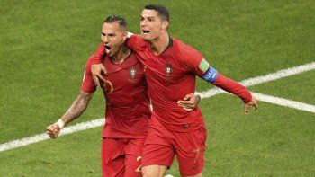 Quaresma festeja con Cristiano Ronaldo.