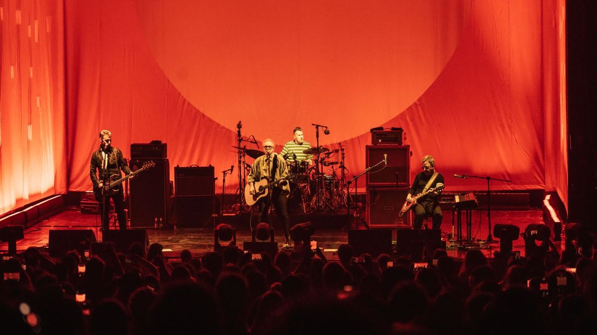 Travis presented his new album with pure music and emotion at the Gran Rex theater