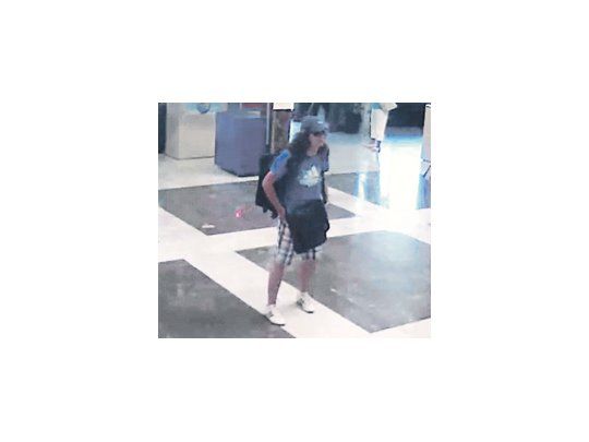 Una imagen divulgada ayer por el Ministerio del Interior búlgaro mostró al supuesto terrorista que se inmoló en el aeropuerto de Burgas.
