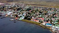 El cruce por Malvinas entre la canciller británica y un periodista chino que se hizo viral