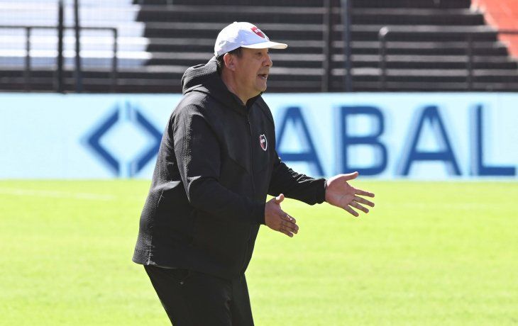 Germán Burgos no pudo hacer ganar a Newells desde que llegó, pero tampoco perdió. Sumó tres empates.